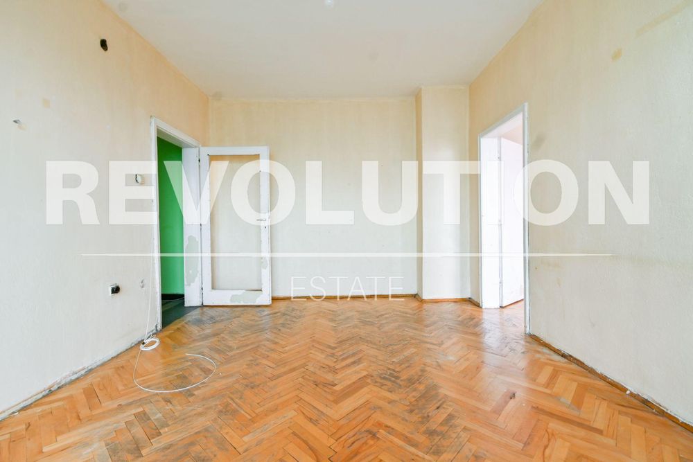 Продава се Двустаен апартамент в София, Свобода - 62 кв.м за 1029 €/кв.м - Снимка #1