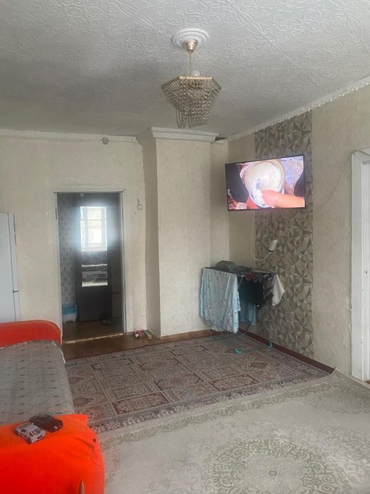 Продам квартиру срочно  в центре Борового.