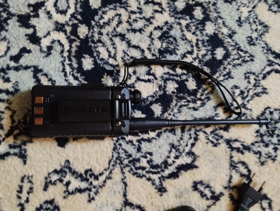Рация baofeng uv-5r