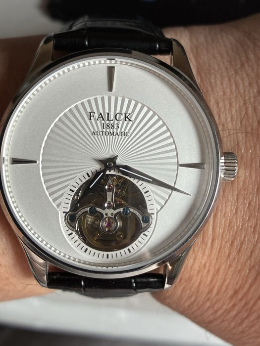 Часы механические