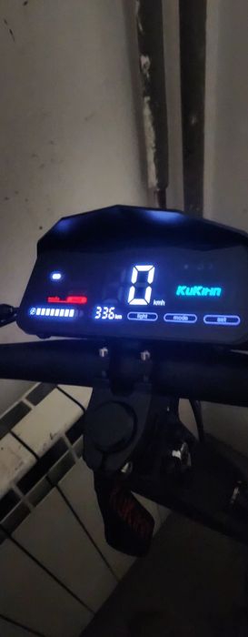 Trotineta Electrica  KUKIRIN G4