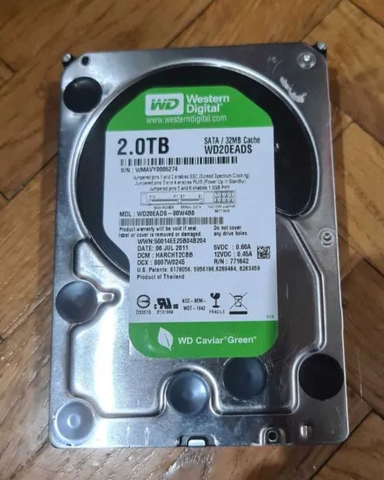 Se vinde HDD Western Digital 2 TB 
HDD Western Digital Black 1