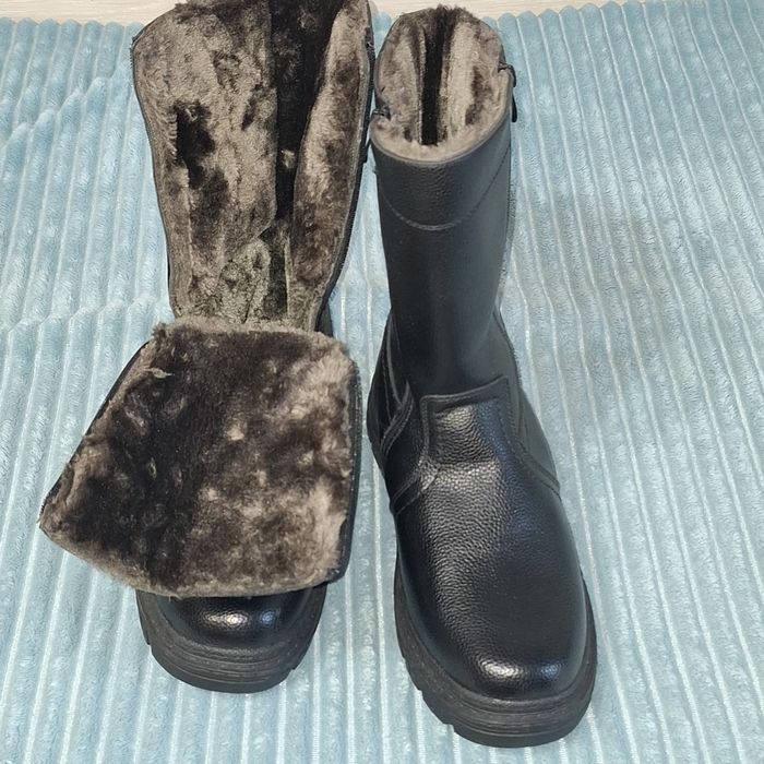 Продам  ботинки  мужские