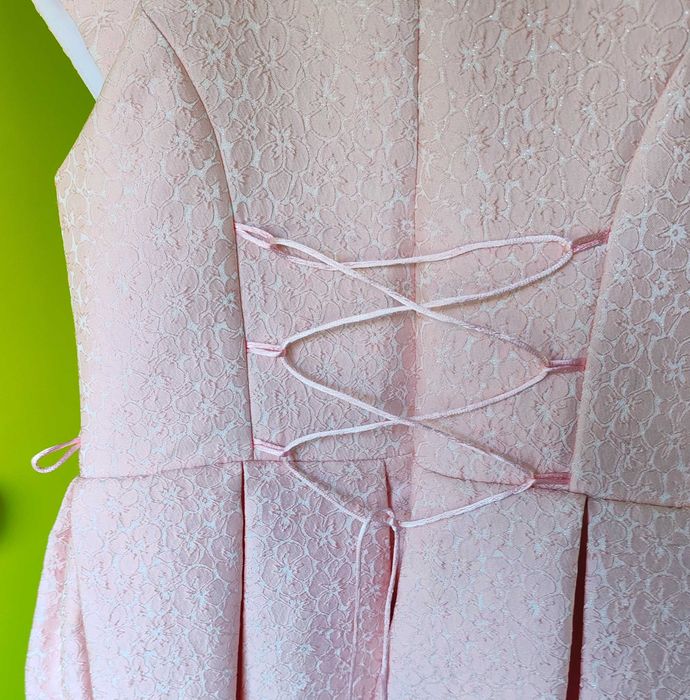 Платье на девочку 8-10 лет