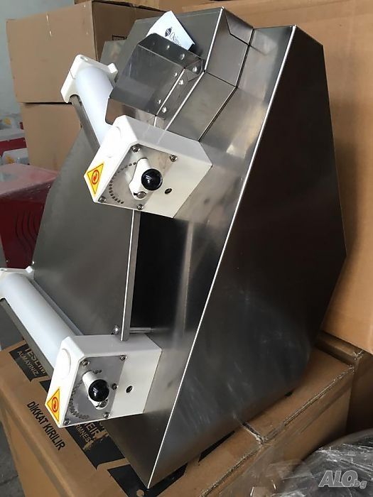 Машини за разточване на тесто - Тестооформители