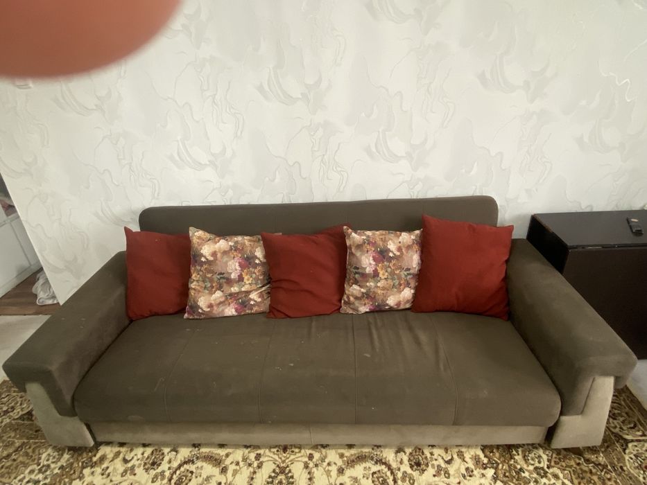 продам диван в хорошем состоянии