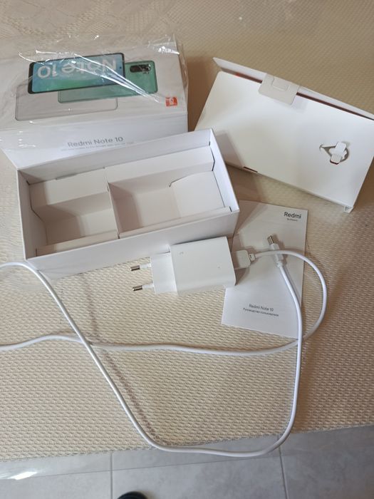 Смартфон Redmi note 10