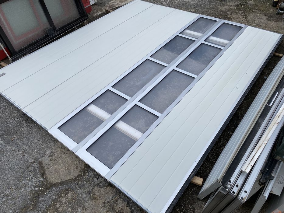 USA SECTIONALA INDUSTRIALA poarta hala garaj H 357 x L 406 Germania