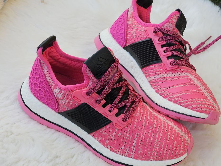 Adidas оригинални дамски сникърси 37 1/3