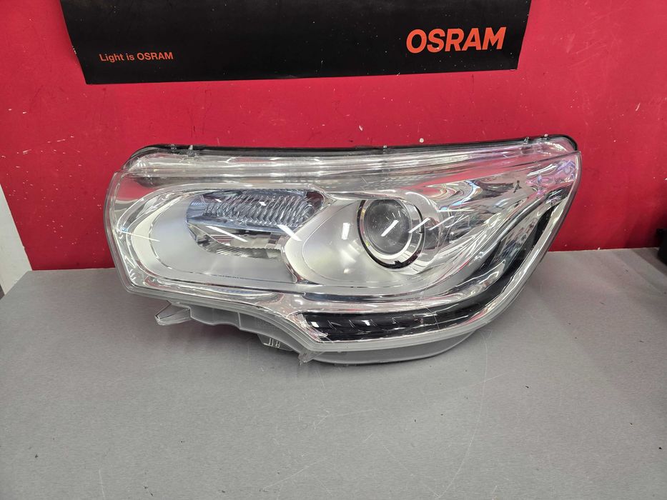 Оригинален фар Ситроен Ц4  Citroen C4 DS4  Led Bixenon