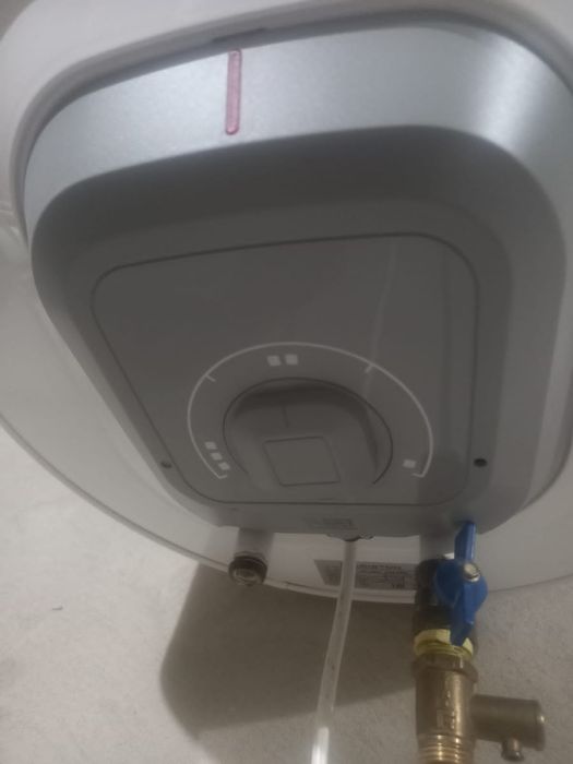 Аристон  сатылады 100л