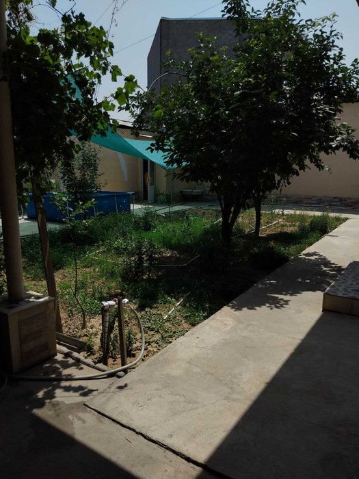 Уй сотилади Ховли