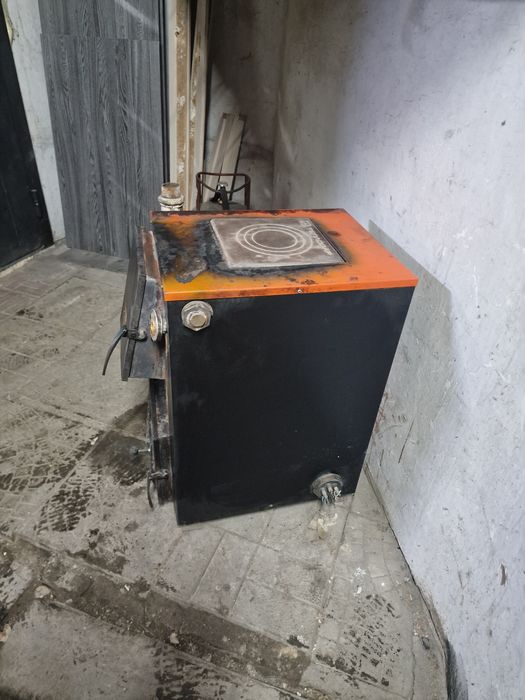 Продаю отопительный котел