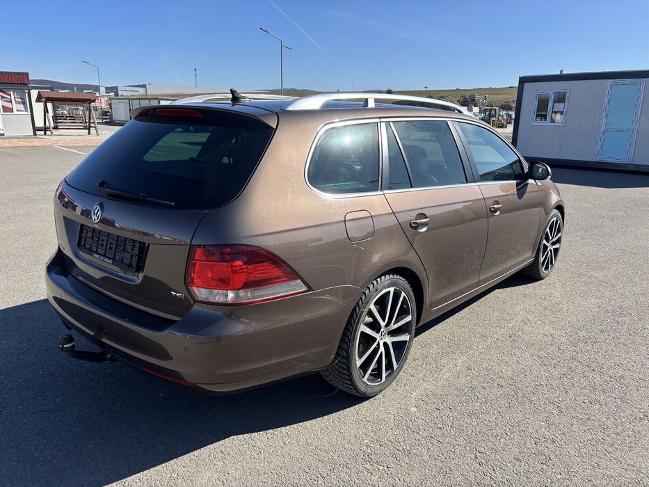 Golf 6 benzina automat 122cp  exclusiv