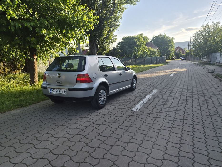 VOLKSWAGEN Golf 2002 — imagine 3