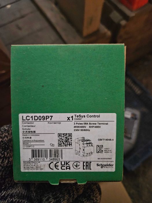 Контактор D 3P, 9А,НО+НЗ,220B,50/60ГЦ