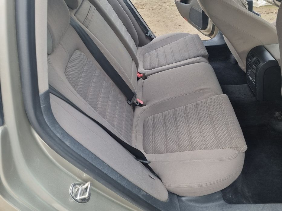 Vând vw passat b6 2400e