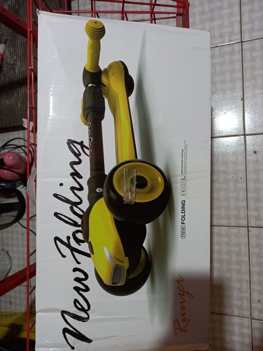 Детский велосипед и самокат