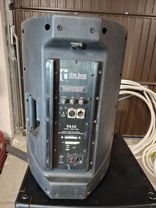 Vând boxe  pasive și active