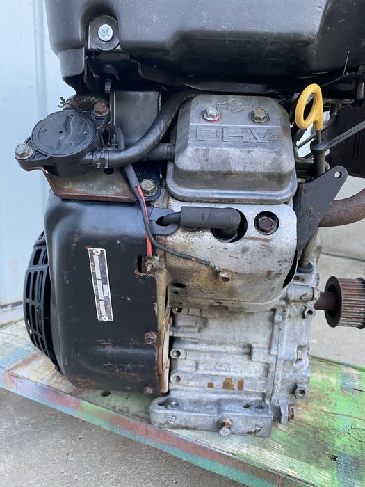 Motor 16 cp briggs stratton defect