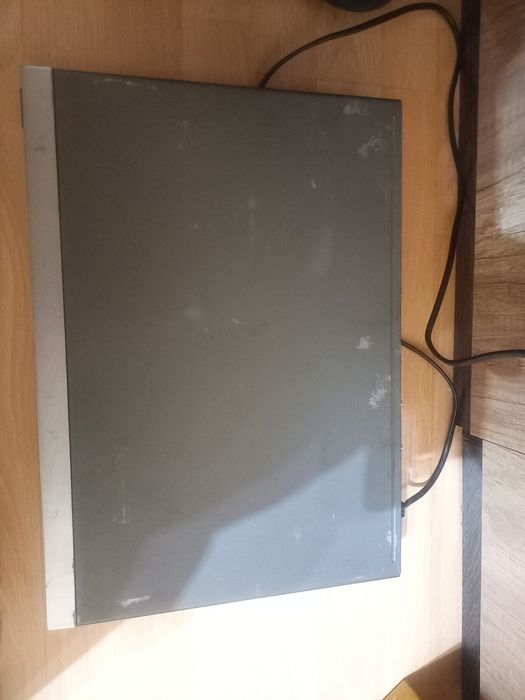 ДВД плеър Yamaha DVD S550