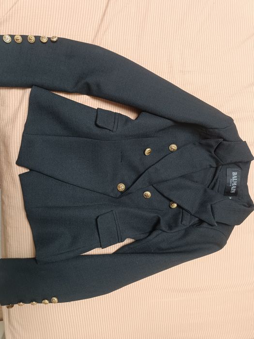 Черный пиджак женский