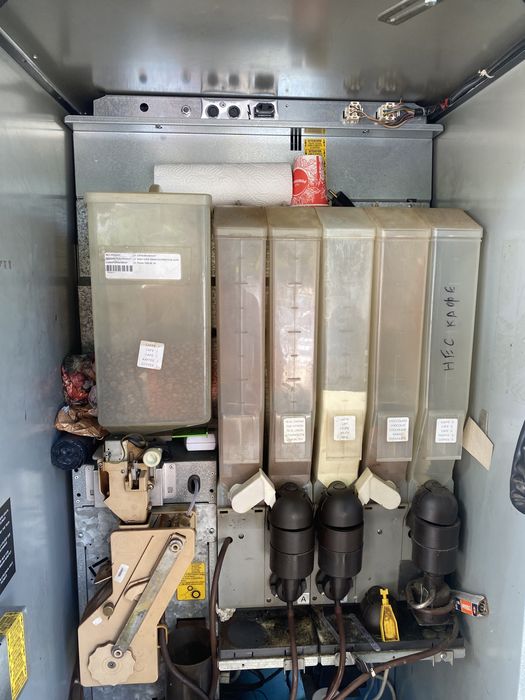 Кафе автомат Зануси Астро вендинг машина