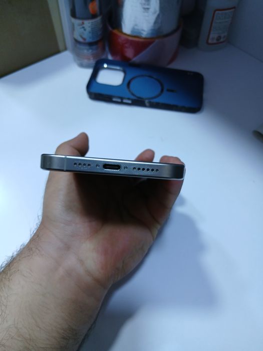 IPhone 15 pro max 512