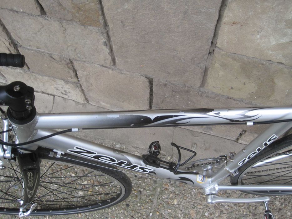 ZEUS-шосеен велосипед 2x10 speed