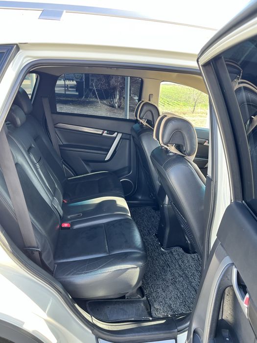 Captiva 1 (3.2 л мотор)  2009 г. 185.000 пробег. Оқ (белый жемчуг)