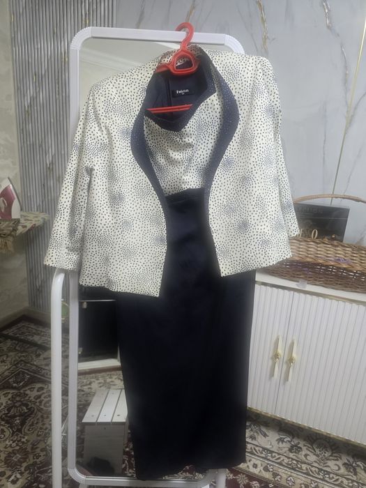 Турецкий костюм сотаман двойка, жуда чиройли 48р