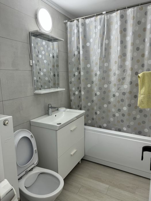 Apartament cu 2 camere de inchiriat