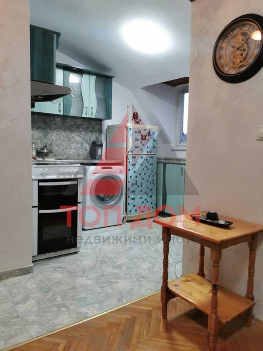 Дава се под наем Двустаен апартамент в Варна, Колхозен пазар - 60 кв.м за 382.5 € - Снимка #1