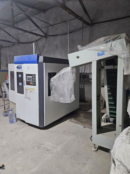 Филтерланган газсиз сув ишлаб чикариш линияси 0,5/1/1,5/5/10л