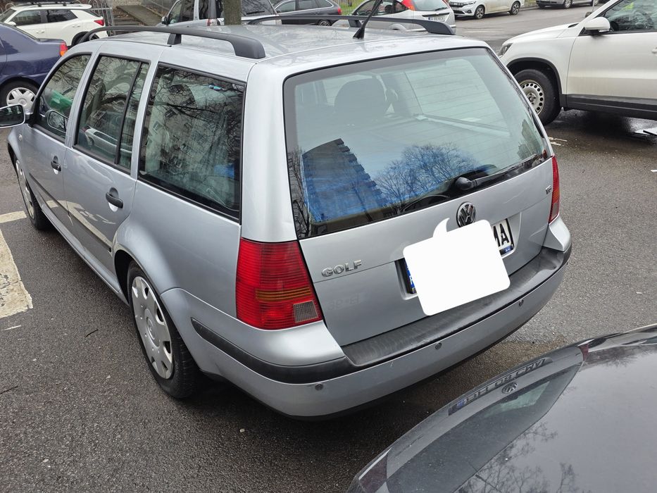 VOLKSWAGEN Golf 2000 — imagine 4