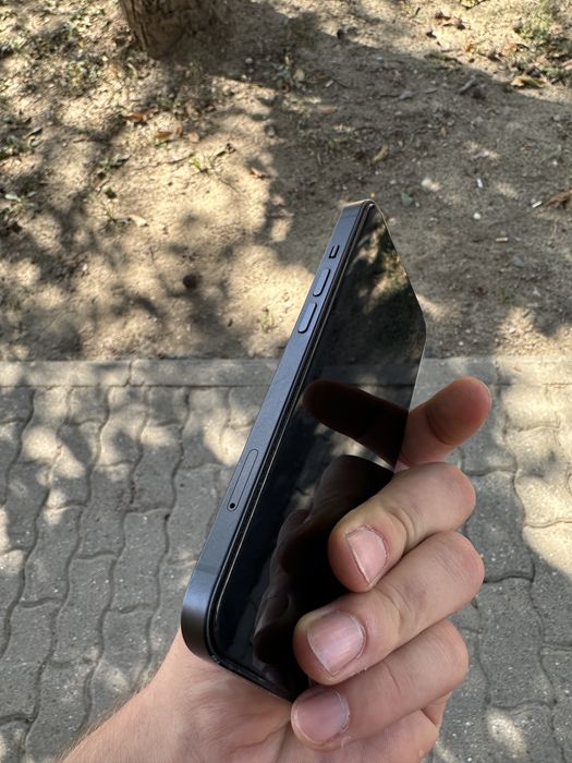 iPhone 13 128GB Midnight