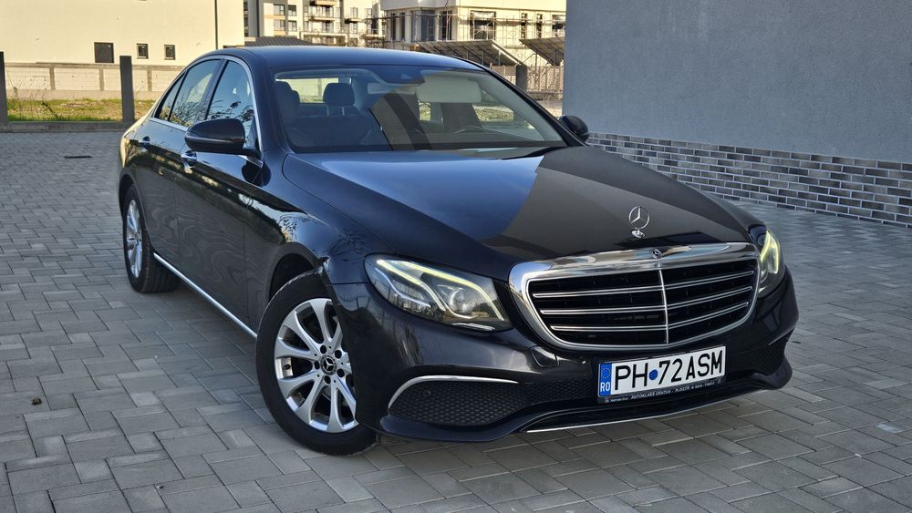 Mercedes-Benz E220D _ 4 MATIC