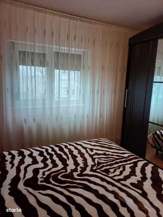 De vânzare apartament 2 camere decomandat Radu Negru