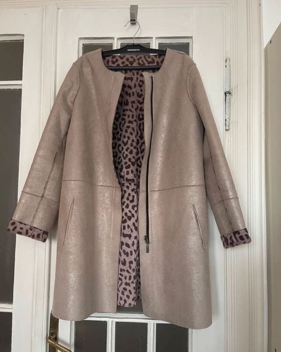 Palton Gaudi | Marime:M