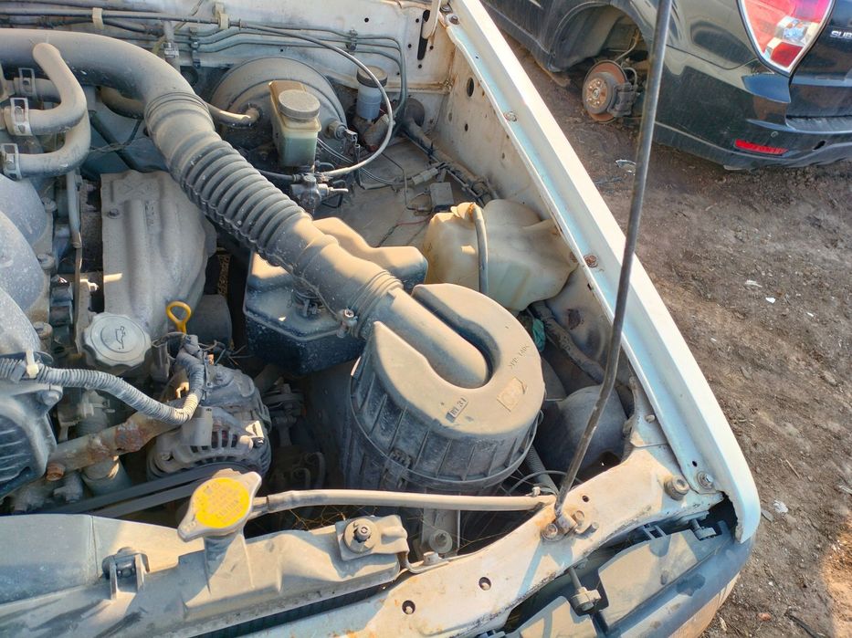 Dezmembrari  Mazda B-SERIE (UF)  1985  > 1999 2.5 D Motorina