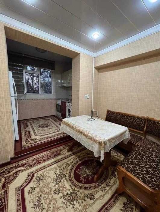 Продается  Ц 12 Лабзак 3/3/4 Камолон Ош Шайхантахурский район