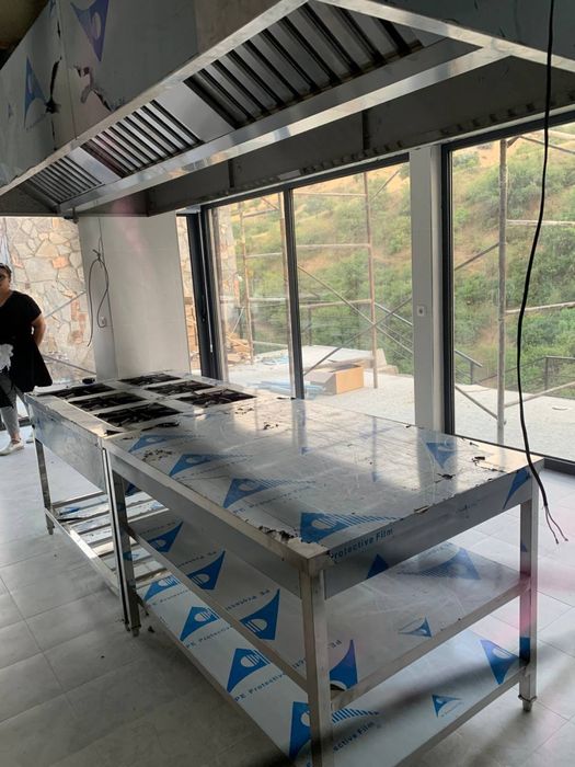 Нержавейка столы мойки стеллажи линия раздачи принимаем заказ