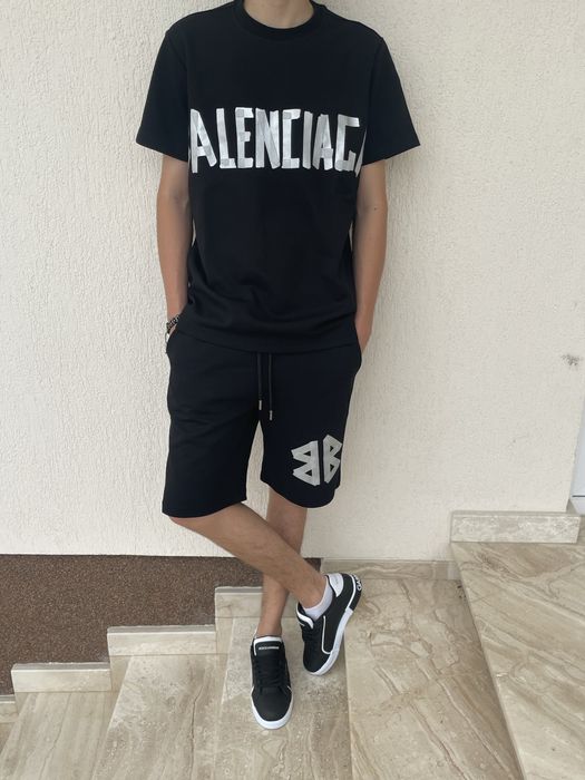 Compleu balenciaga cu adidasi d&g orice marime trimitem oriunde