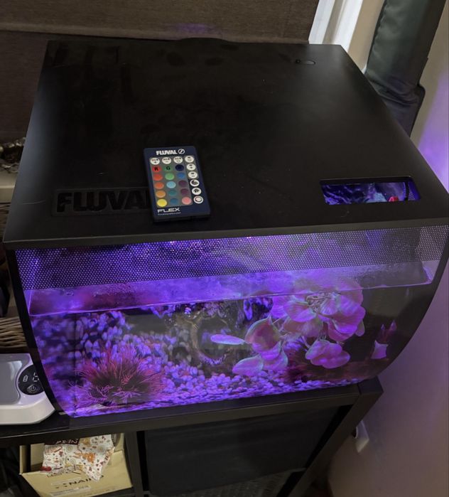 Аквариум Fluval 57л
