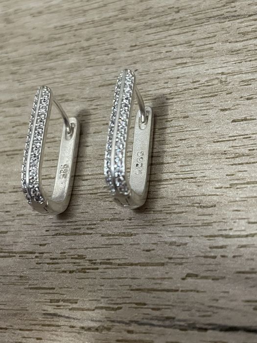Cercei argint 925 eleganți cu zirconii – model modern
