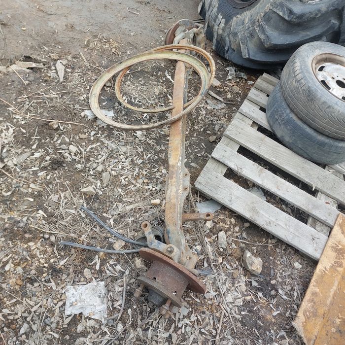 Продам балку мерседес