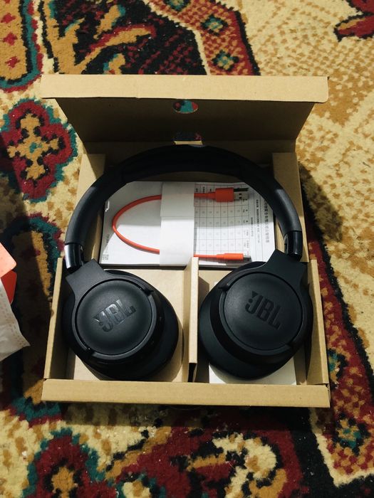 Jbl tune 770nc,Galaxy watch 4 40mm