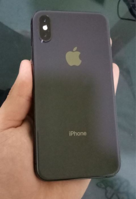 iPhone Xs 256 Gb Rangi qora