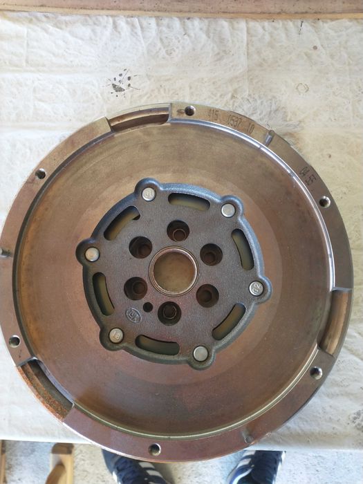 Демпферен маховик LUK.За Ford, Mazda,Volvo