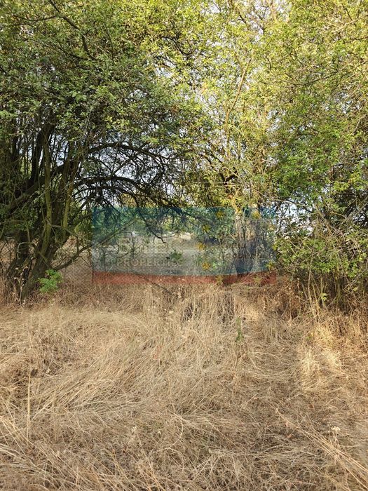 УПИ - 791 м2 в с. Слаковци